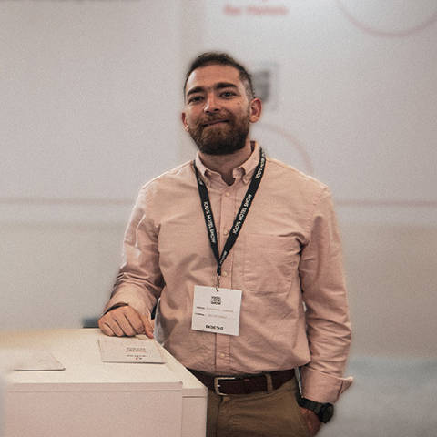 Revitup Online Advertisement And Hotels